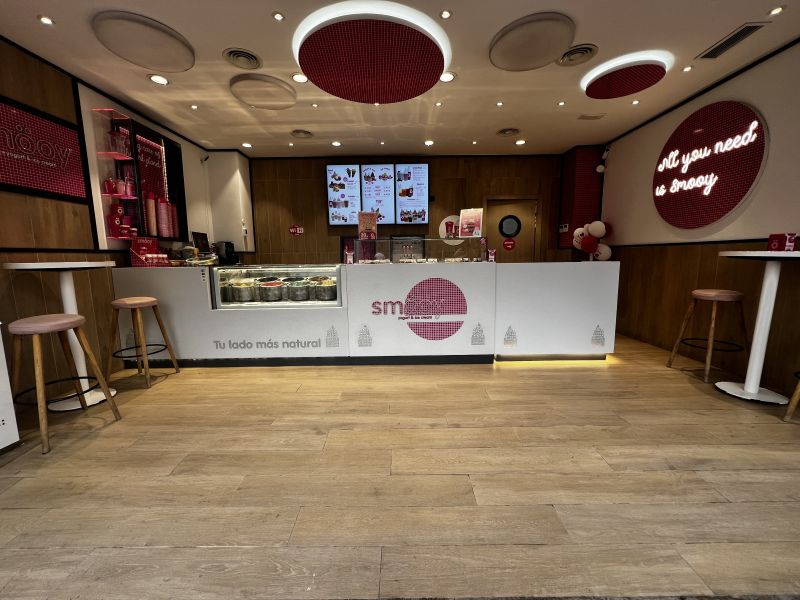 Ice cream shop in Av. San Jaume, Santa Eularia