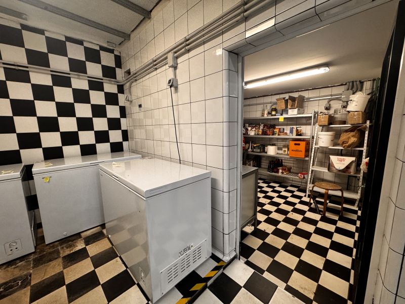 -EN TRASPASO- Restaurante/Bar en Av. España