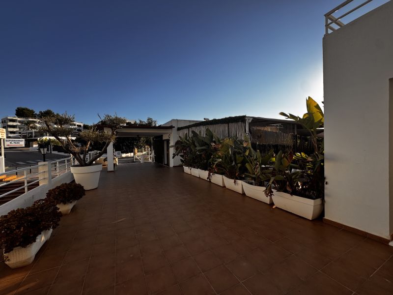 -EN ALQUILER/EN VENTA- Bar-Restaurante en Port des Torrets (Playa)