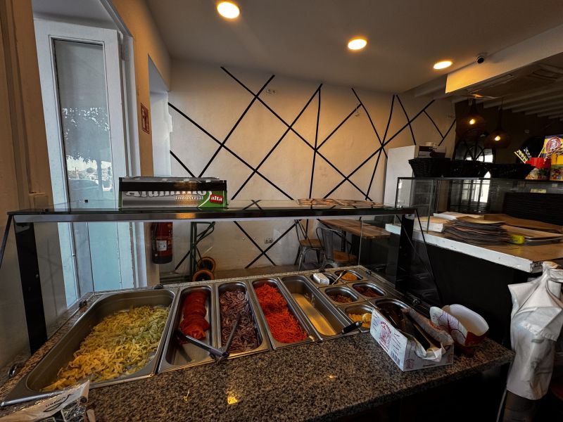 -EN TRASPASO- Local en Av. Andanes (primera linea puerto)