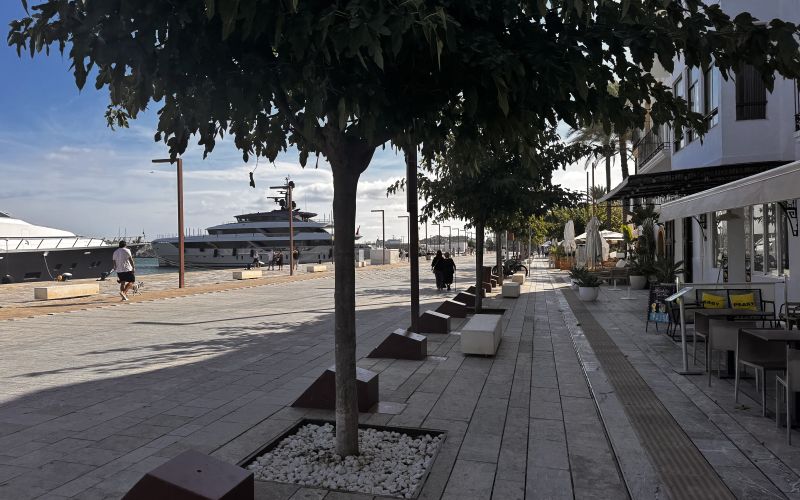 -TRANSFER LEASE-  Prime Location on Ibiza’s Marina Front with Dual Terraces and Entrances