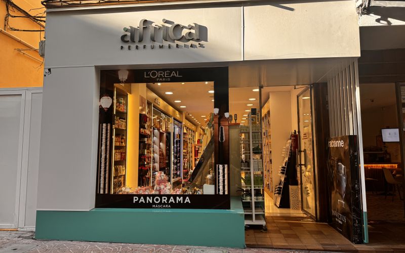 -EN TRASPASO- Local en pasaje Metge Antoni Serra