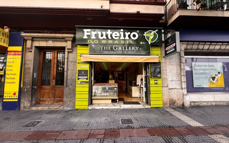 -EN TRASPASO- Restaurante/Bar en Av. España