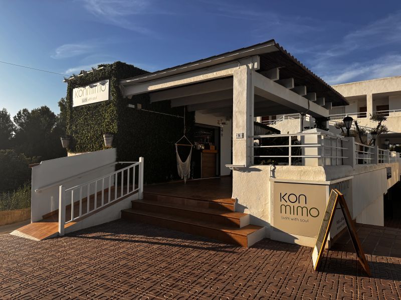 -EN ALQUILER/EN VENTA- Bar-Restaurante en Port des Torrets (Playa)