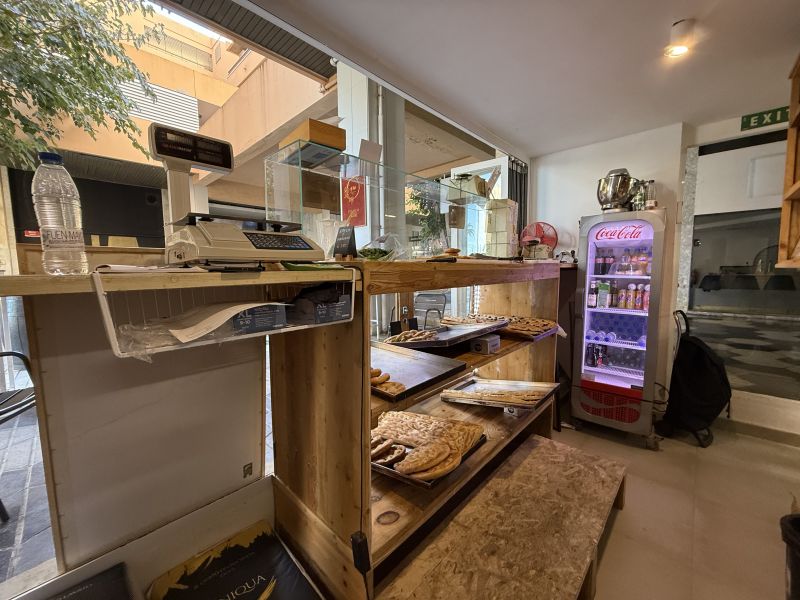 Pizzeria in calle Felip II