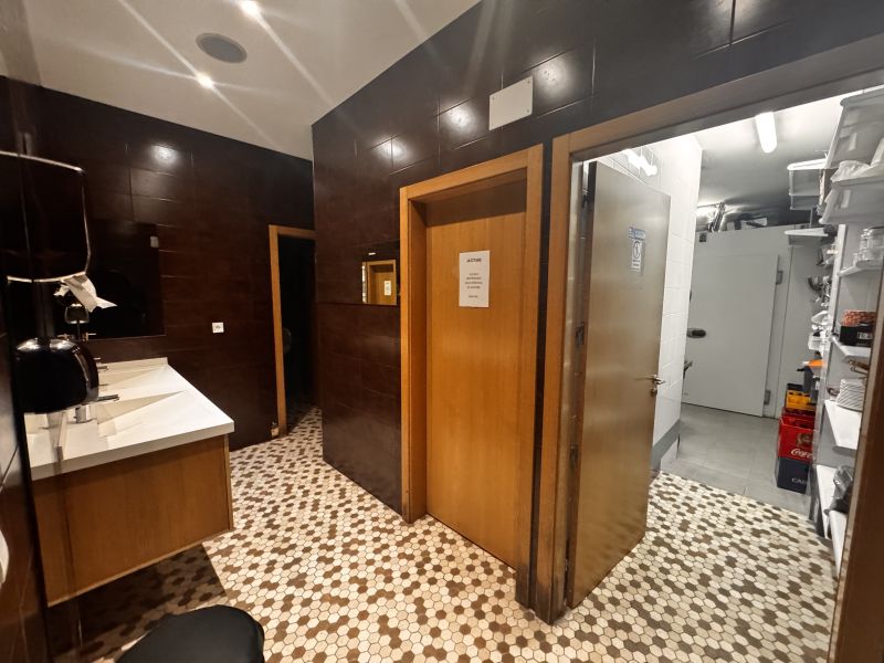 -EN TRASPASO- Cafe concierto en Vicent Orvay y Serra