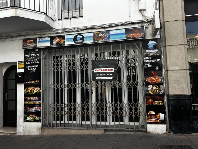 Negocio de comida rápida para llevar en Carrer de San Antoni