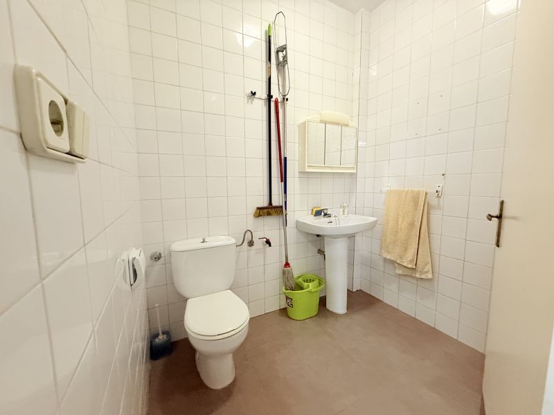 Local comercial en cala de Bou