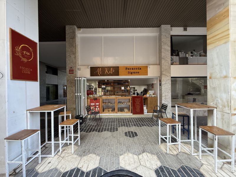 Pizzeria in calle Felip II