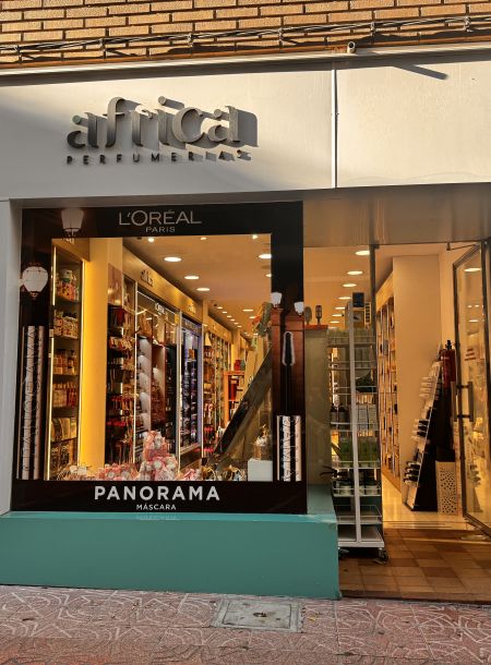 -TRANSFER LEASE- Premises in pasaje Metge Antoni Serra