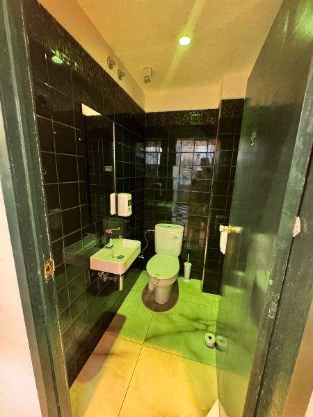 -EN TRASPASO- Restaurante/Bar en Av. España