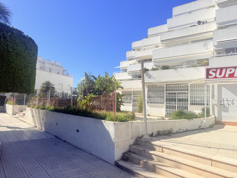 Local comercial con  vista mar