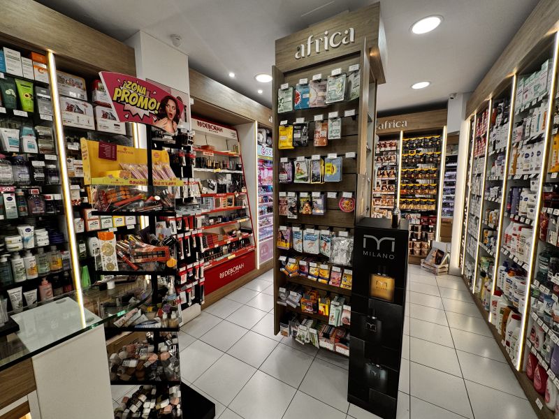 -EN TRASPASO- Local en pasaje Metge Antoni Serra