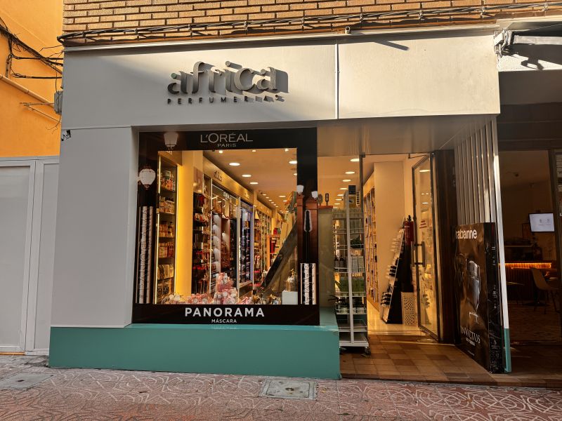 -EN TRASPASO- Local en pasaje Metge Antoni Serra