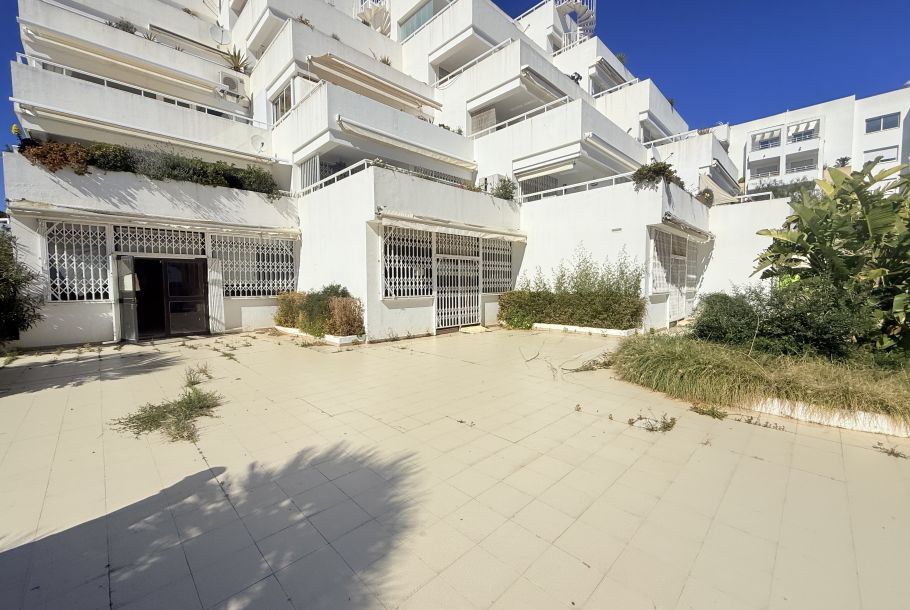 Premises first line  sea view in  Santa Eularia