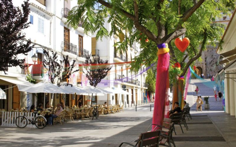 Premises in plaza de la Constitución, Ibiza town