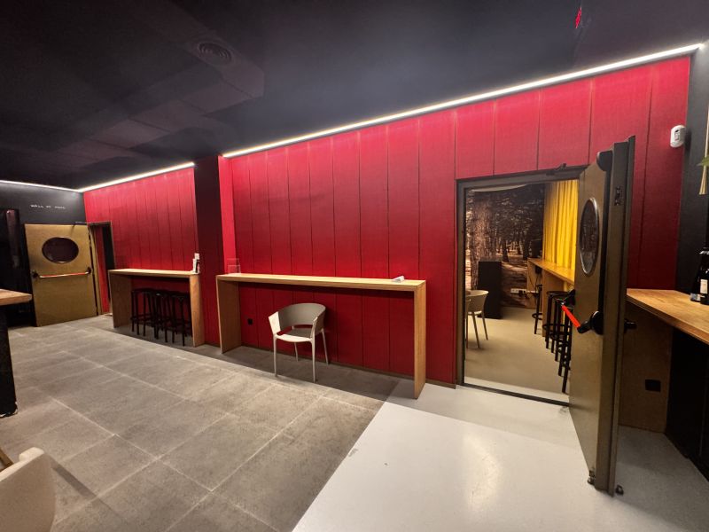 -EN TRASPASO- Cafe concierto en Vicent Orvay y Serra