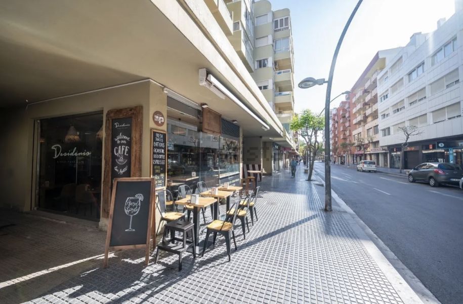 Bar  en Av. España