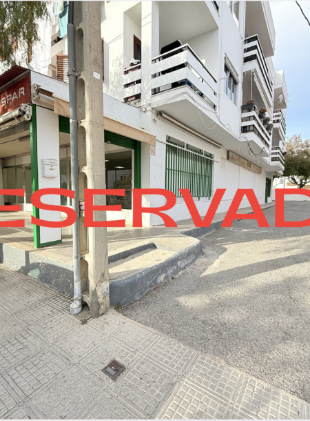 Premises in calle Atzaro