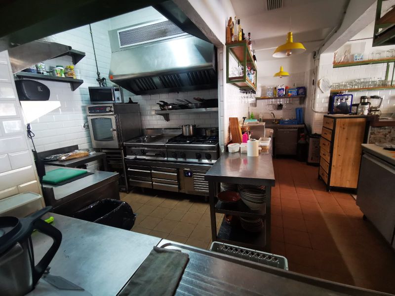 Restaurante en la Marina de Santa Eularia