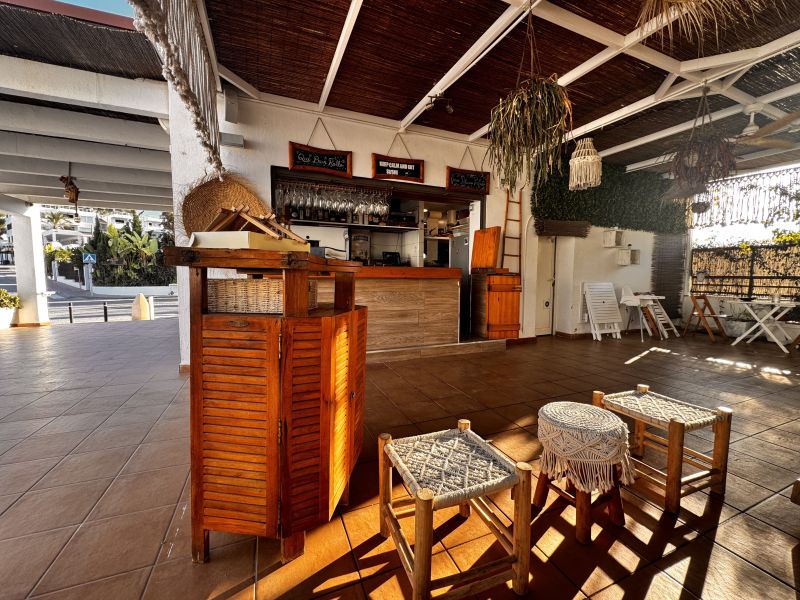 -EN ALQUILER/EN VENTA- Bar-Restaurante en Port des Torrets (Playa)