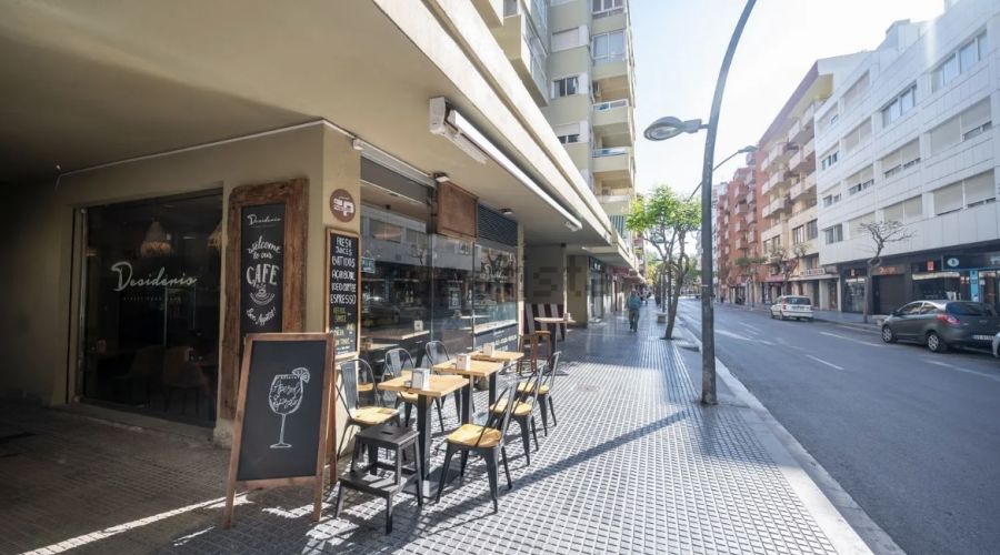 Bar  en Av. España