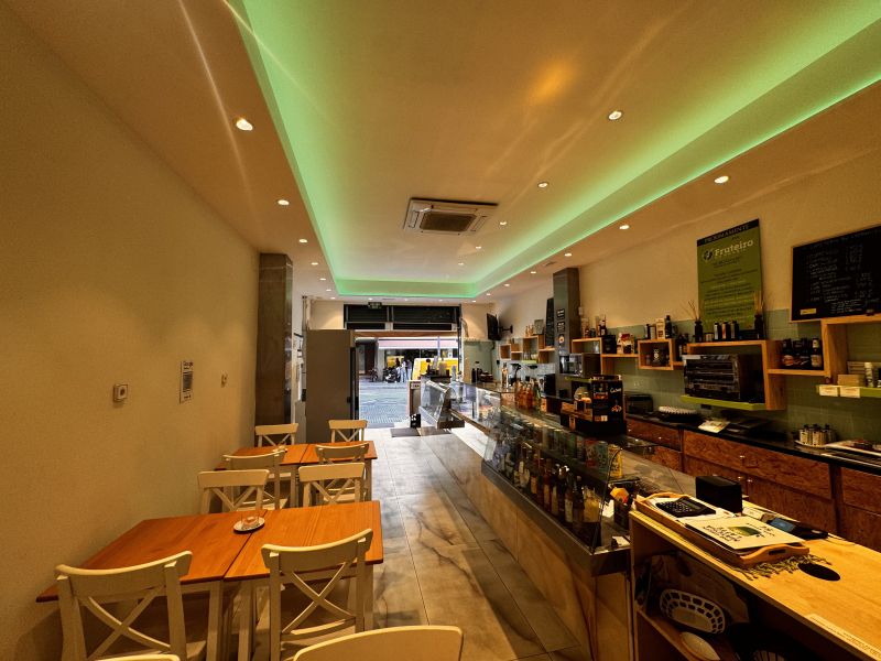 -EN TRASPASO- Restaurante/Bar en Av. España