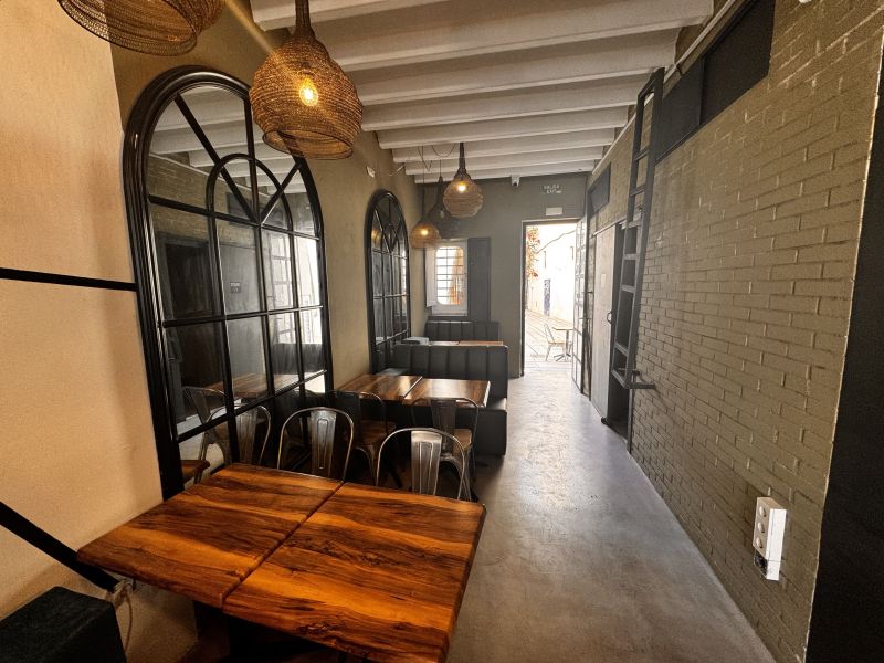 -EN TRASPASO- Local en Av. Andanes (primera linea puerto)