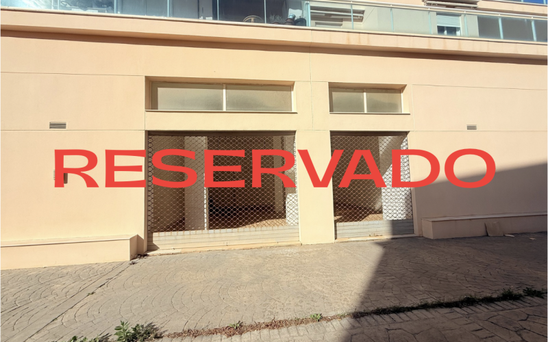 Local comercial en calle mediterranea