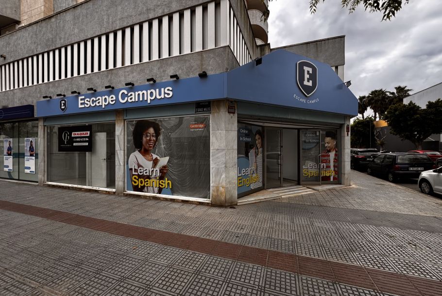 -ON RENT- PREMISES IN IGNACIO WALLIS